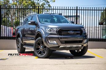 FORD-RANGER-VAPOR-BLACK-MACHINED-WITH-DARK-TINT